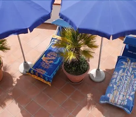 فندق Punto Azzurro 3*