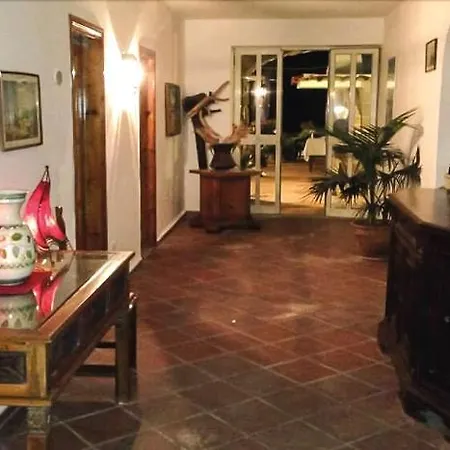 酒店 Punto Azzurro Forio di Ischia