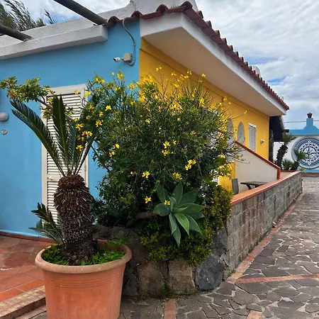 Punto Azzurro 3* Forio di Ischia